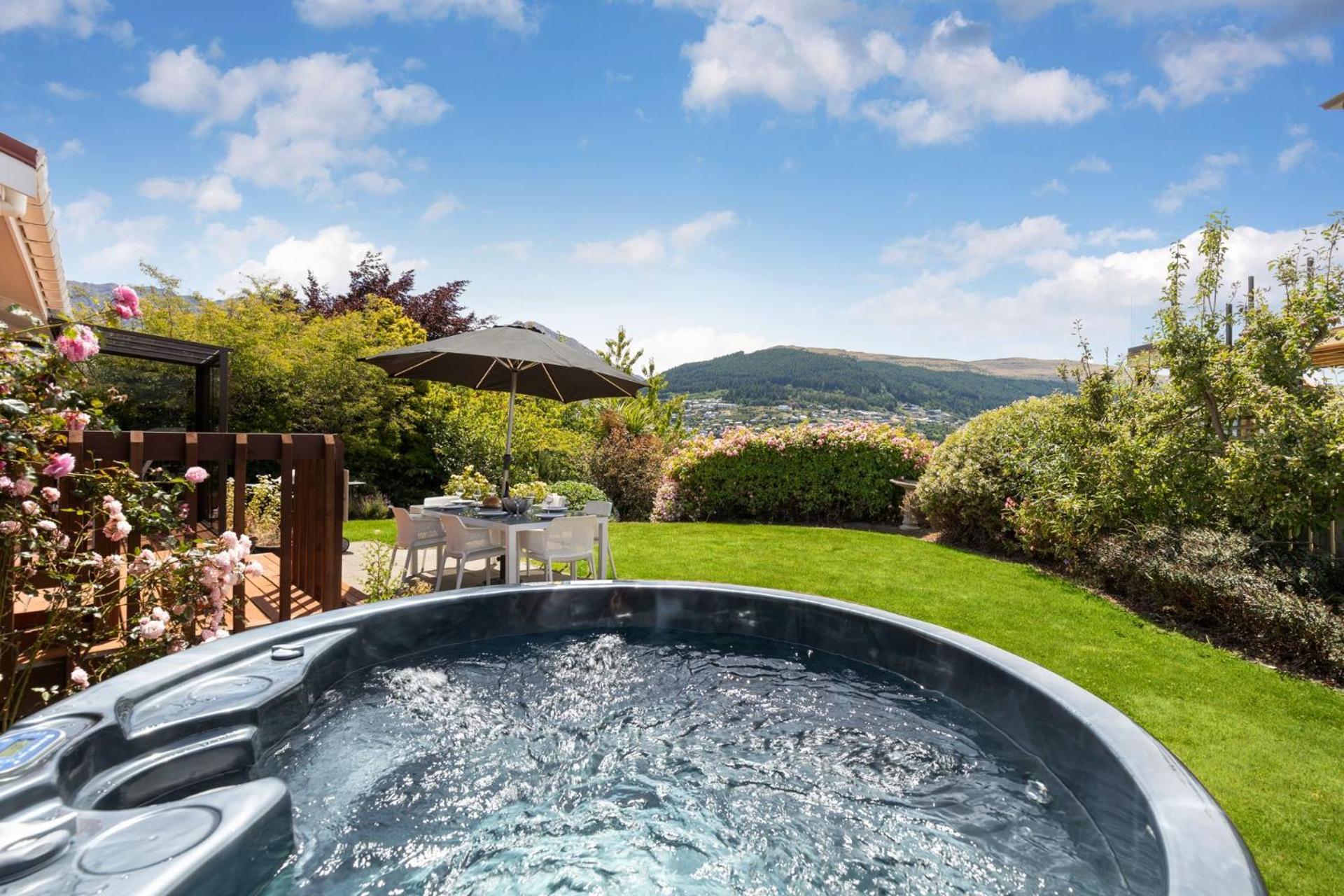 Tranquil Heights Villa Queenstown Bagian luar foto
